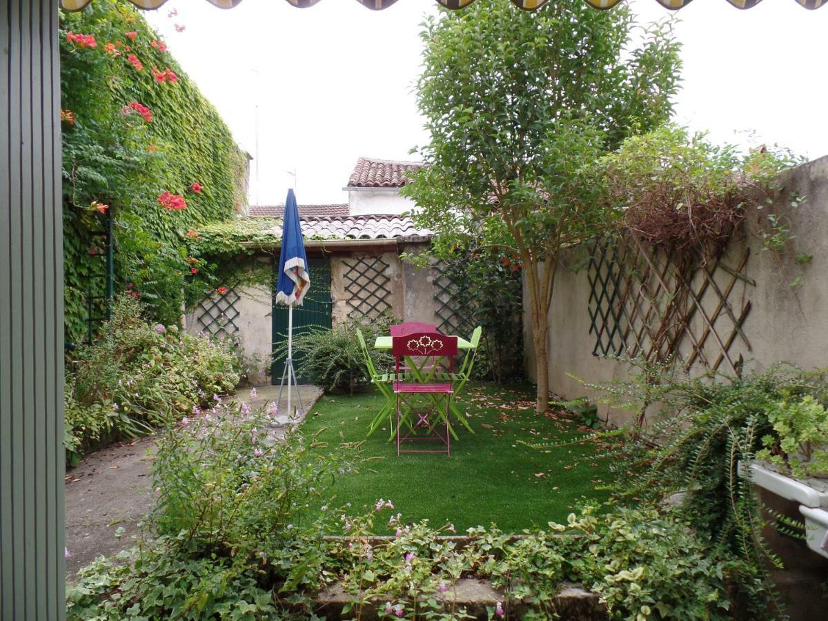 Gite Chez Cyrano Bergerac Exteriér fotografie